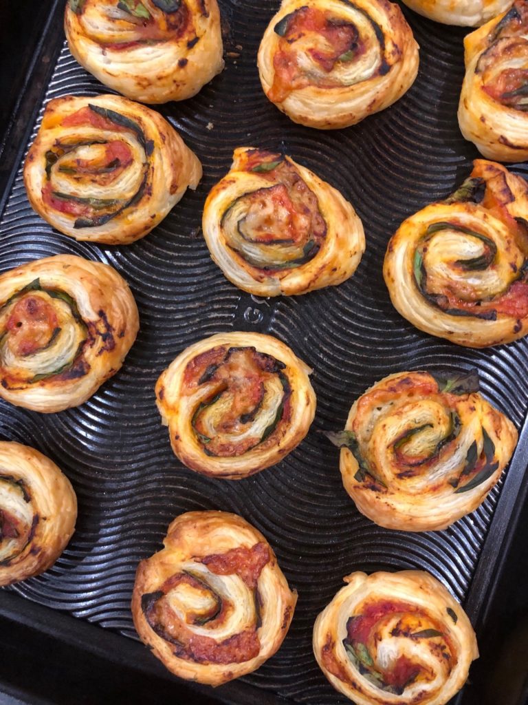 Spinach & Tomato Pinwheels (3 ingredients) - Baby Led Weaning Ideas